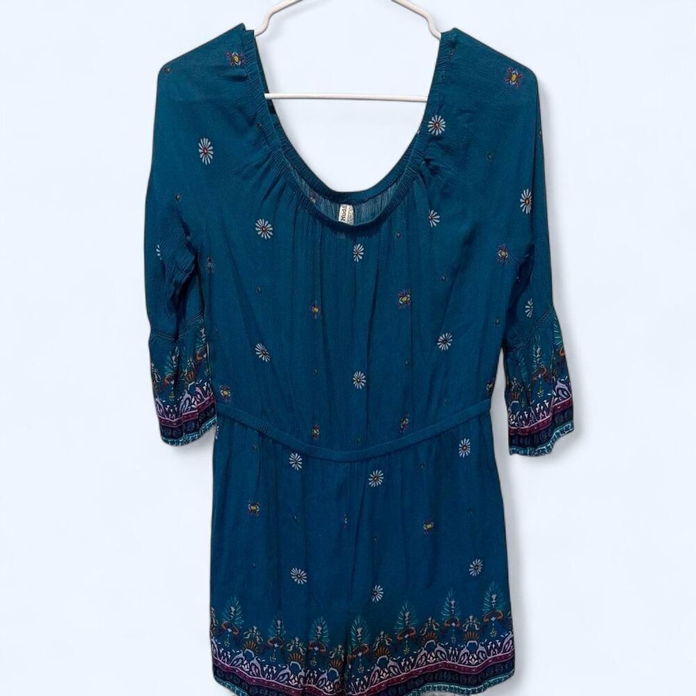 Mudd-clothing Women's multi Jumper